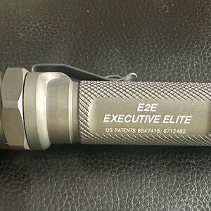 Executive Elite E2E flashlight with case